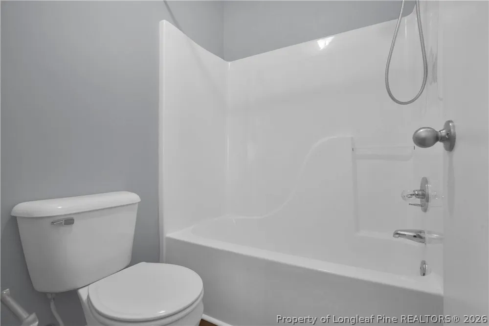 380 Eileen Drive Spring Lake, NC 28390