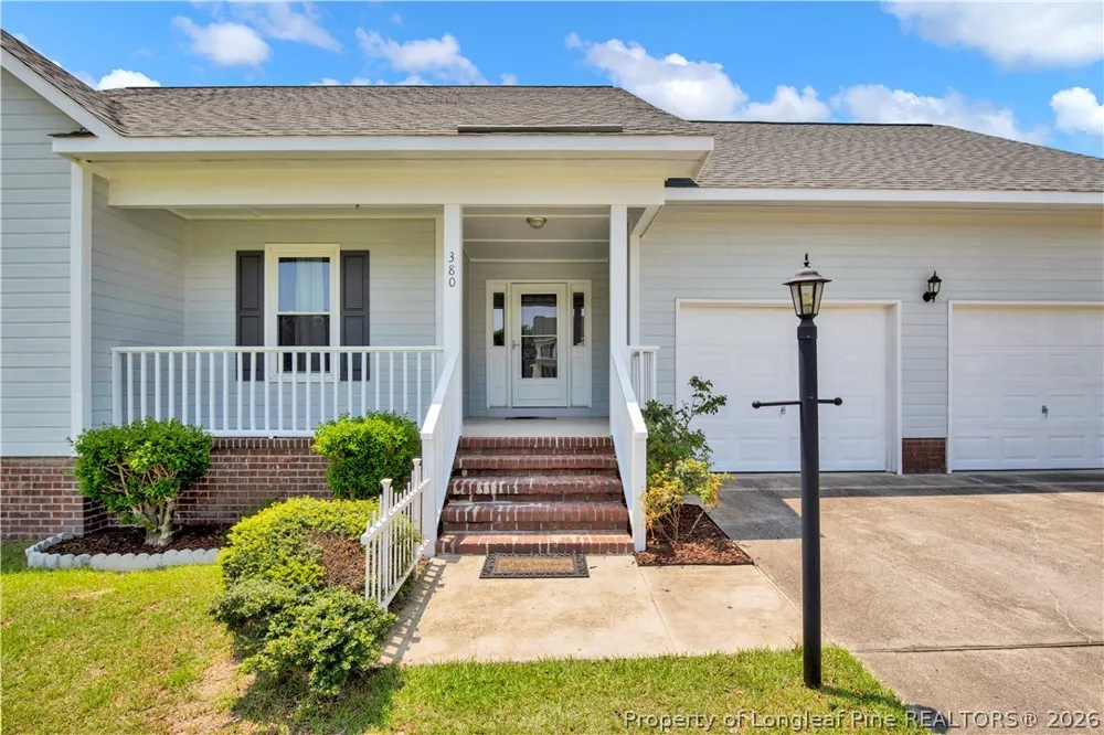 380 Eileen Drive Spring Lake, NC 28390