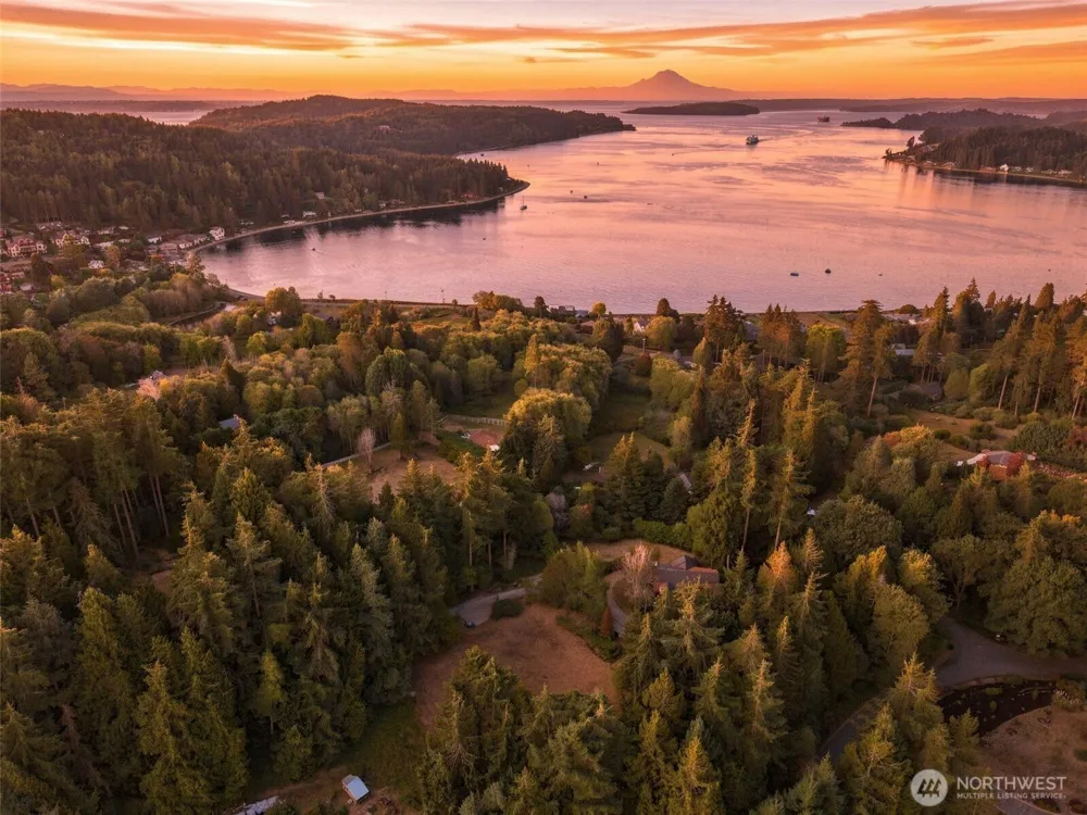 0 TBD NE Baker Hill Bainbridge Island, WA 98110