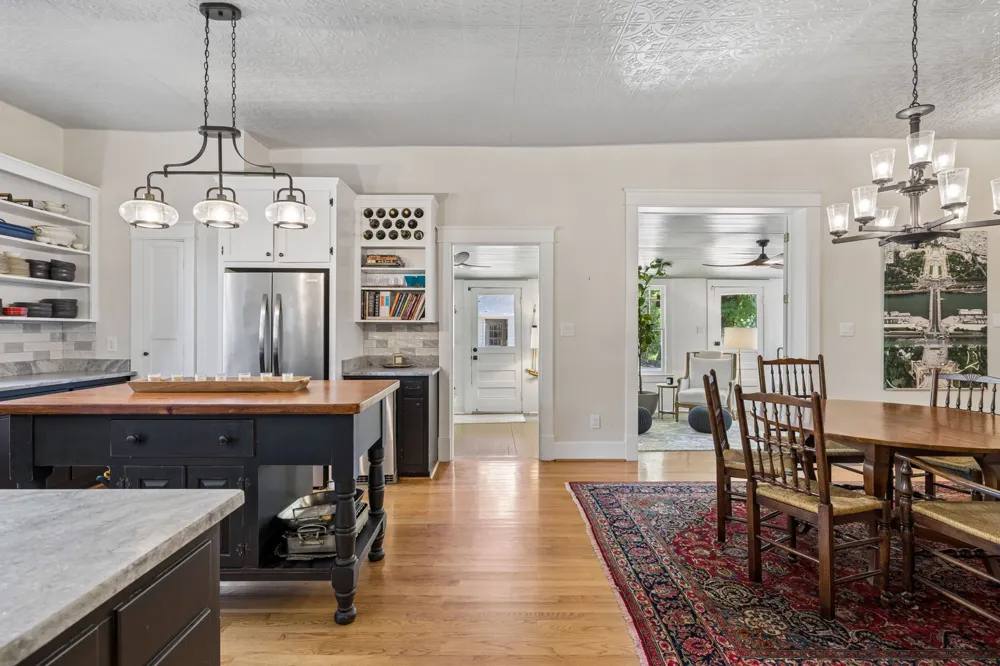 1011 W Main St Franklin, TN 37064