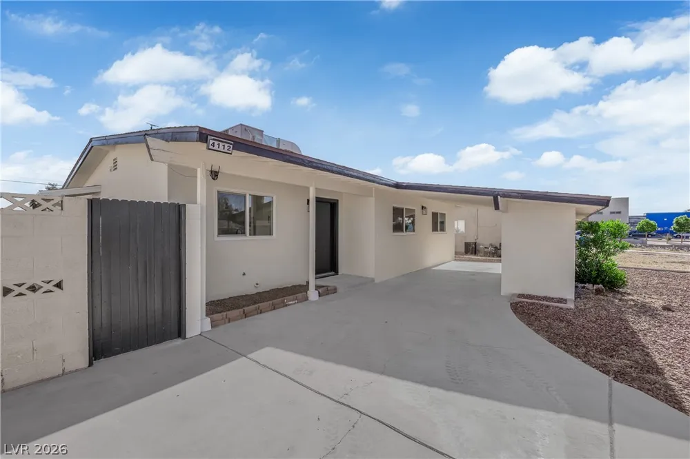 4112 Las Lomas Avenue Las Vegas, NV 89102