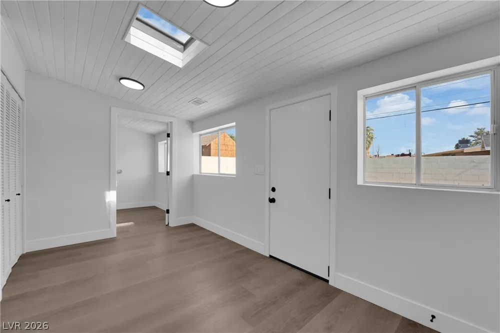 4112 Las Lomas Avenue Las Vegas, NV 89102
