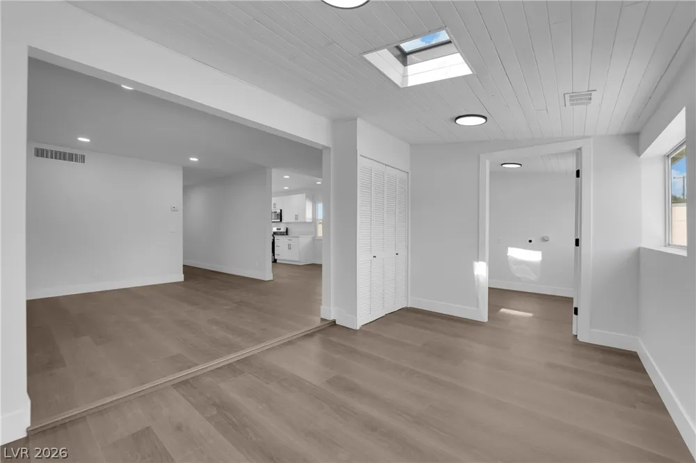 4112 Las Lomas Avenue Las Vegas, NV 89102
