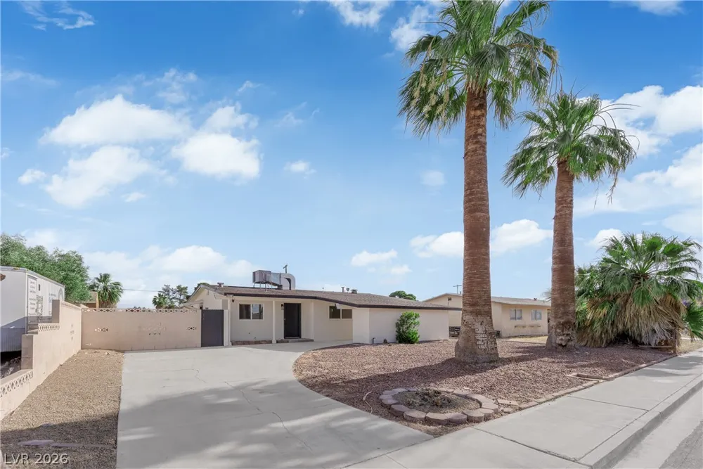 4112 Las Lomas Avenue Las Vegas, NV 89102