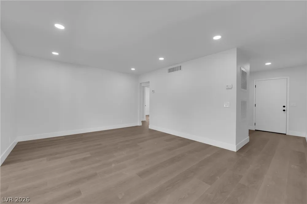 4112 Las Lomas Avenue Las Vegas, NV 89102