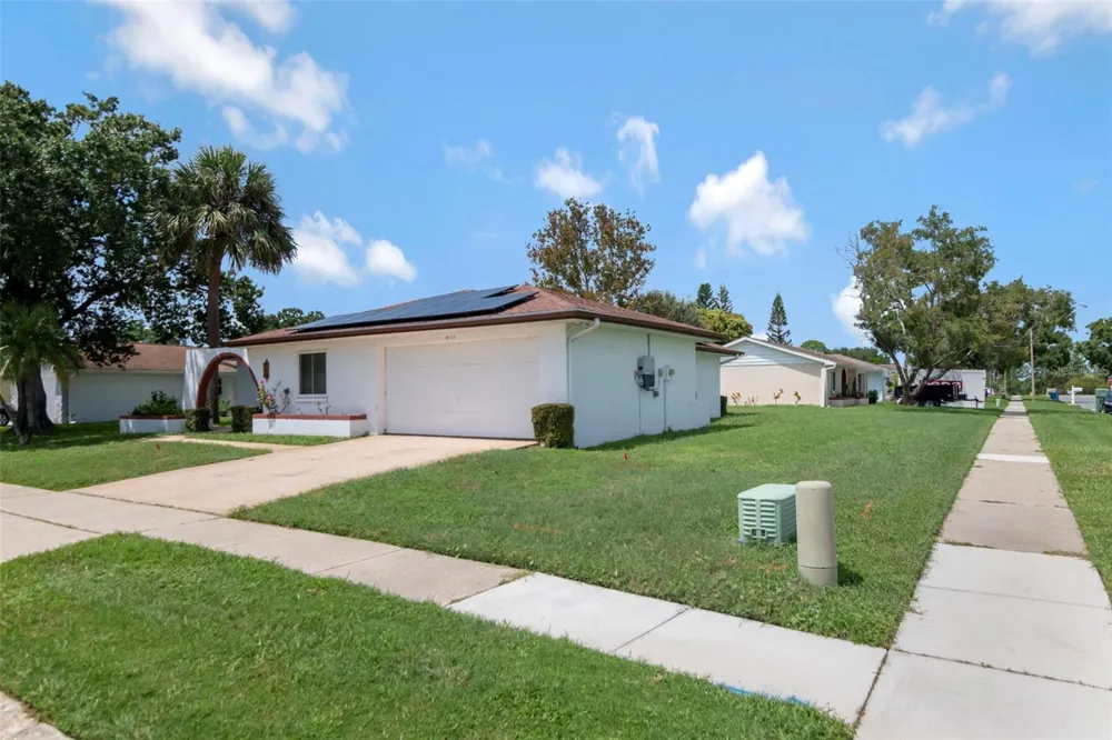 4111 105TH AVENUE Clearwater, FL 33762