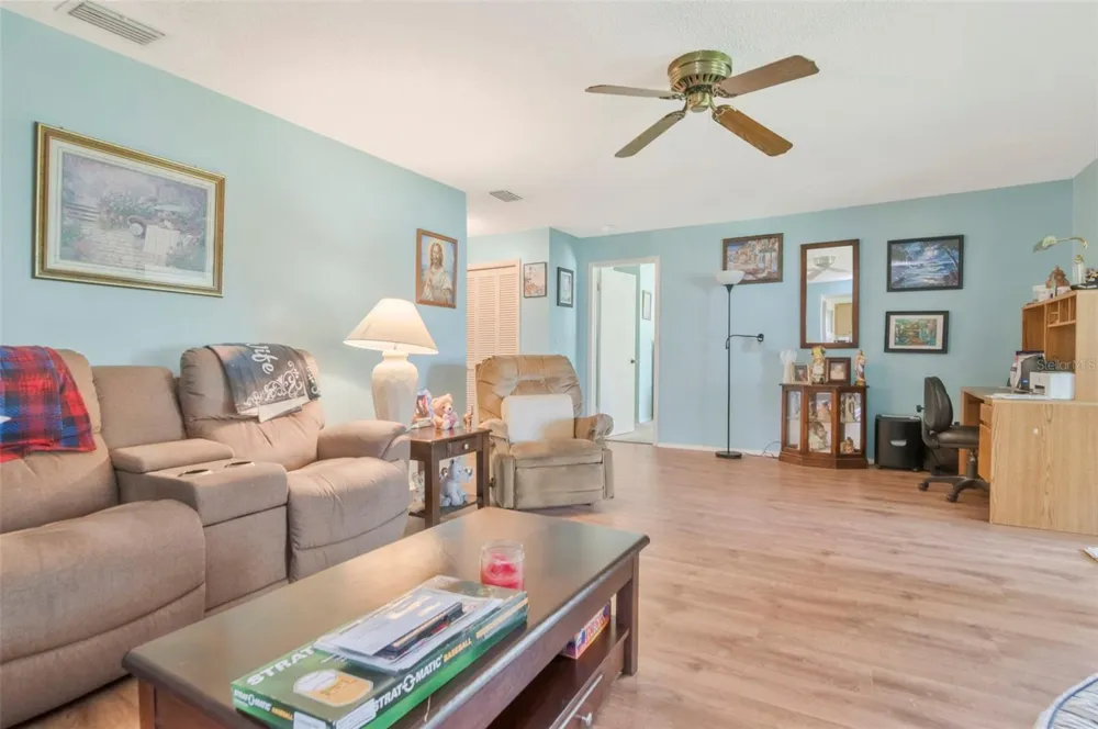 4111 105TH AVENUE Clearwater, FL 33762