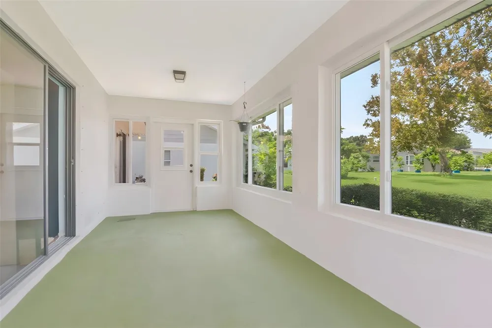 4111 105TH AVENUE Clearwater, FL 33762