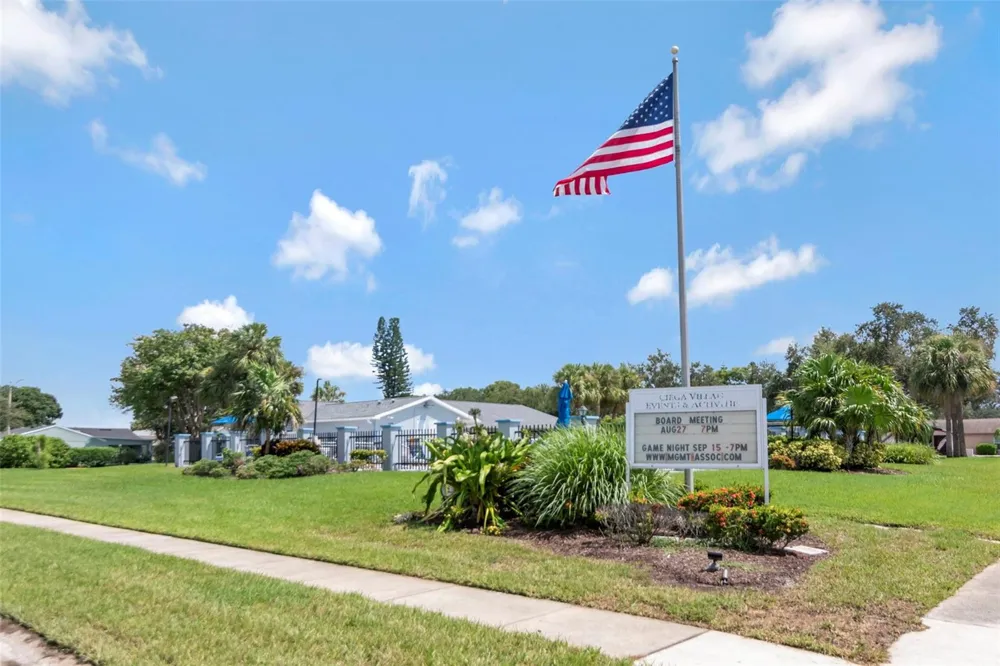 4111 105TH AVENUE Clearwater, FL 33762