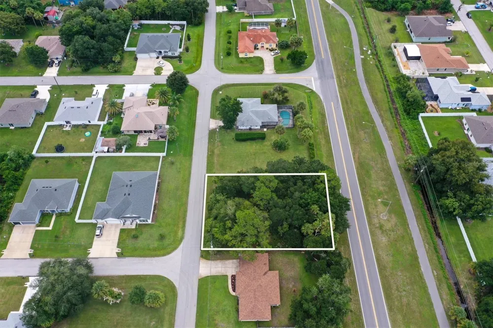 5 LUDLOW LANE W Palm Coast, FL 32137