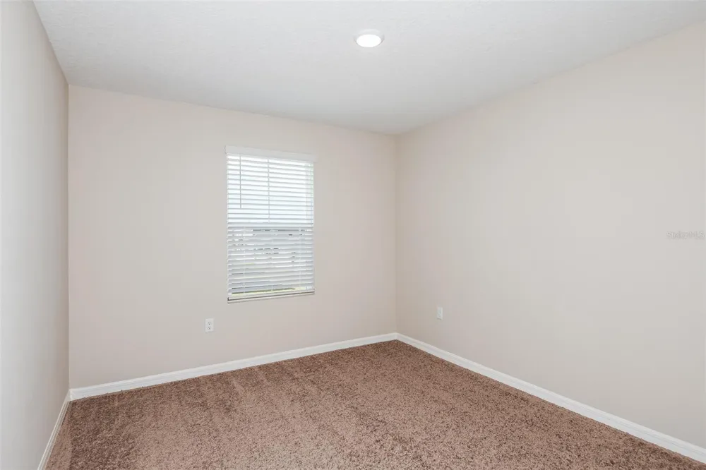 33856 NOBLE CREEK PLACE Dade City, FL 33525