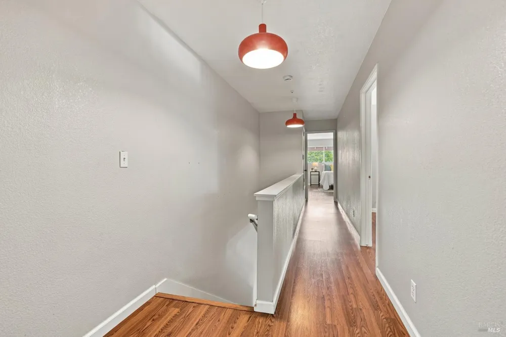 38 Meadowbrook Court Cotati, CA 94931