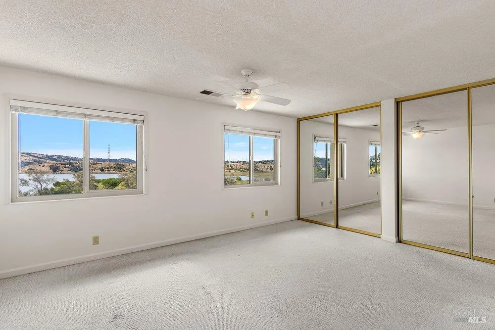 1492 London Circle Benicia, CA 94510