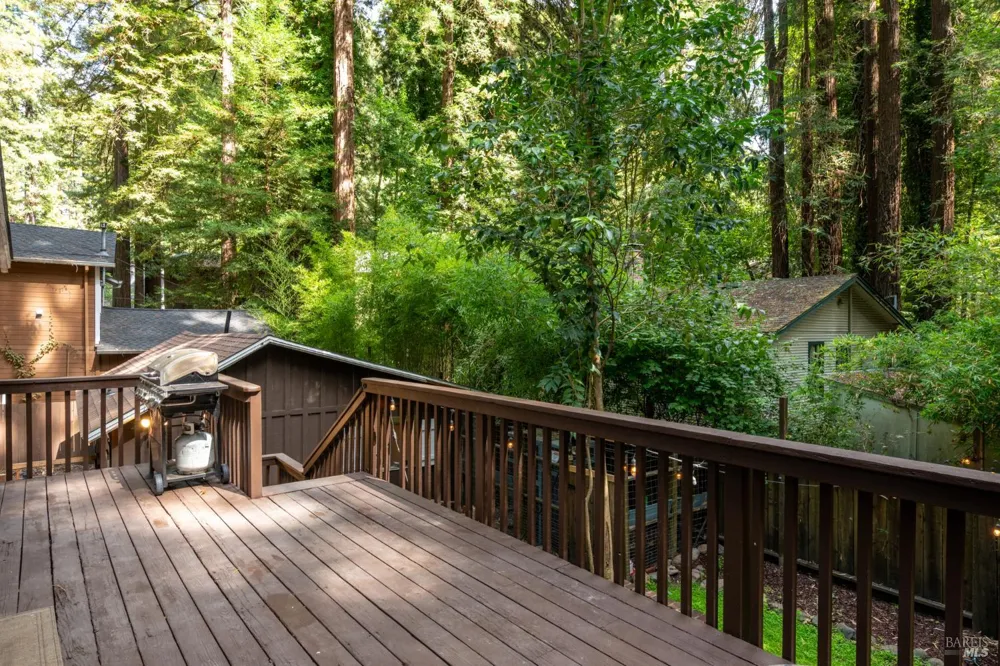 17355 116 Highway Guerneville, CA 95446