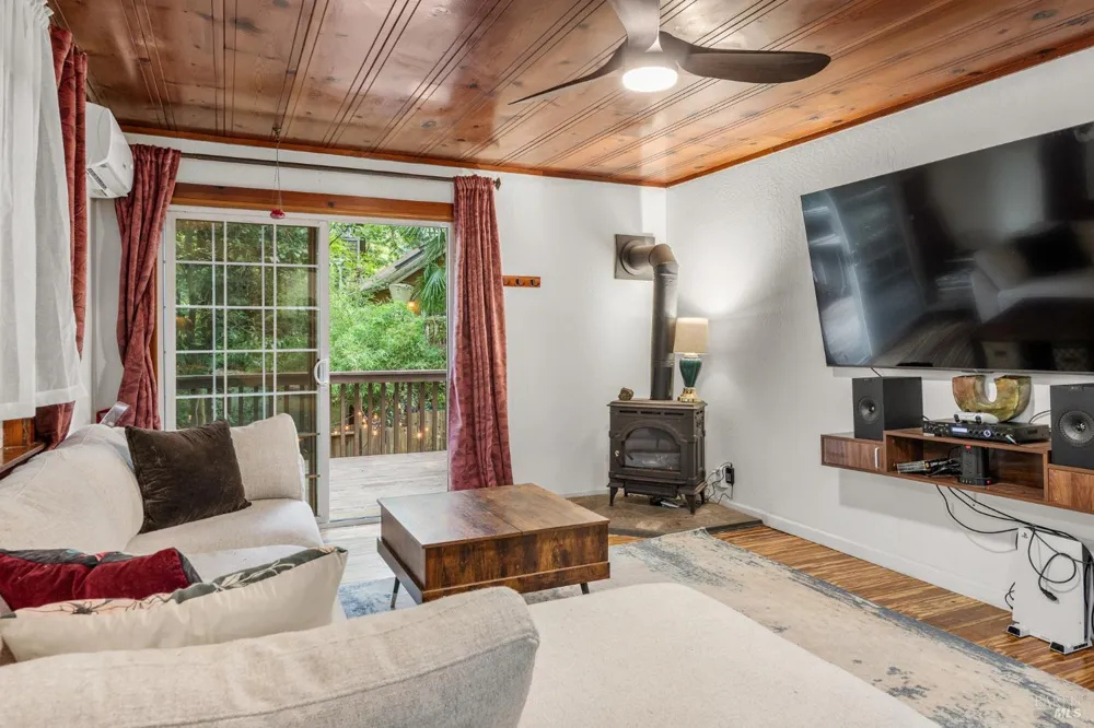 17355 116 Highway Guerneville, CA 95446