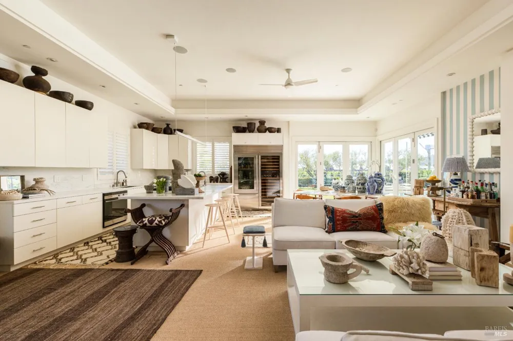 1237 Bella Oaks Lane Napa, CA 94558