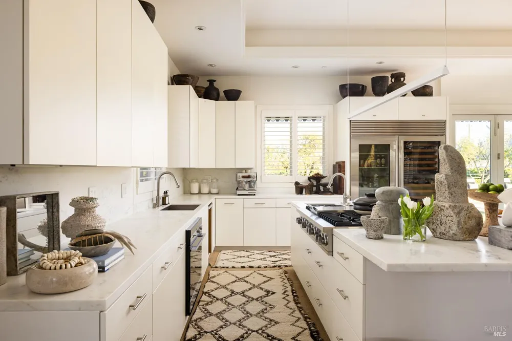 1237 Bella Oaks Lane Napa, CA 94558
