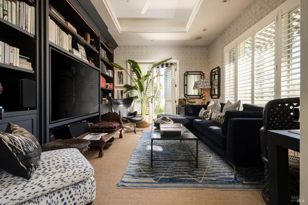 1237 Bella Oaks Lane Napa, CA 94558