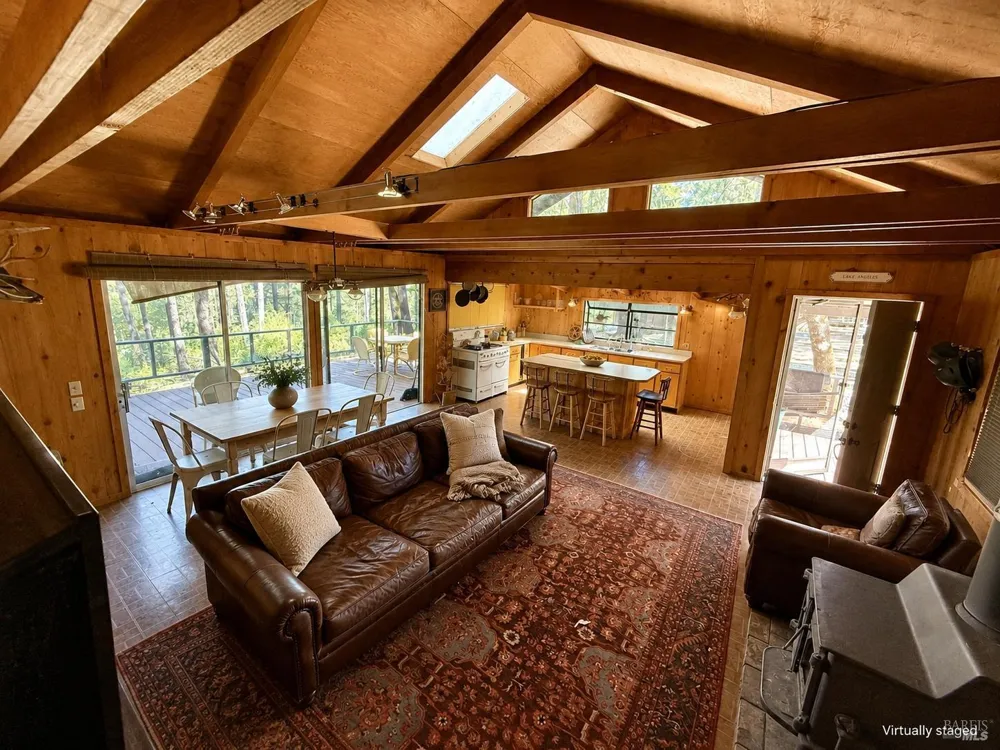 43 Bear Avenue Lake Pillsbury, CA 95469