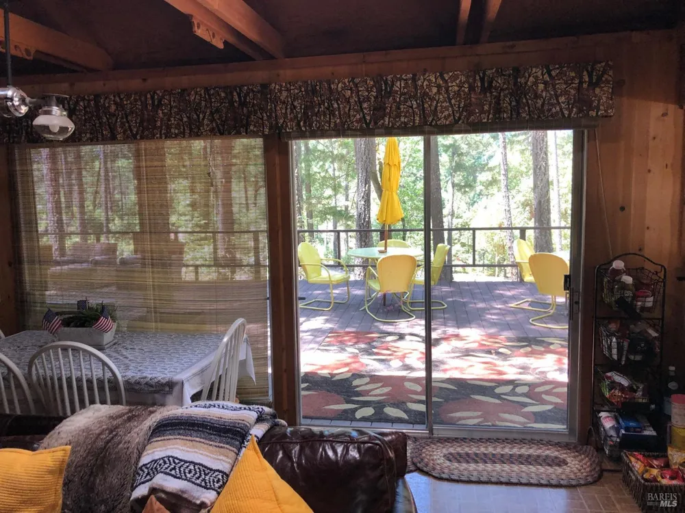 43 Bear Avenue Lake Pillsbury, CA 95469