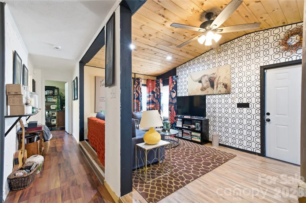 3849 Frank Propst Valley Trail Vale, NC 28168