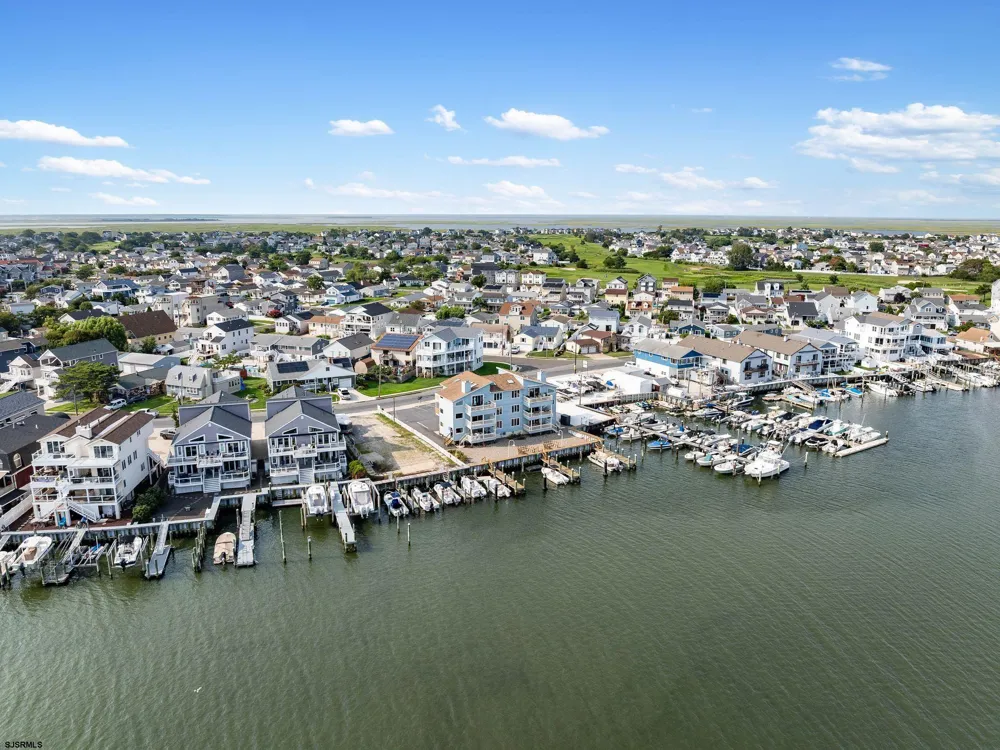 444 W Shore Dr Brigantine, NJ 08203