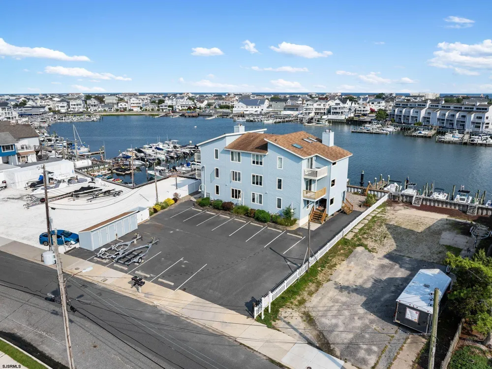 444 W Shore Dr Brigantine, NJ 08203