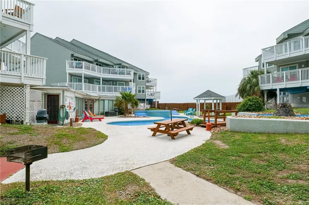 6275 State Highway 361 #214 Port Aransas, TX 78373