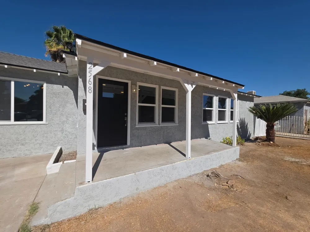 2568 Lotus Avenue Fresno, CA 93706