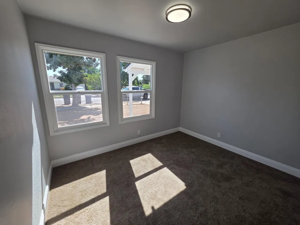 2568 Lotus Avenue Fresno, CA 93706