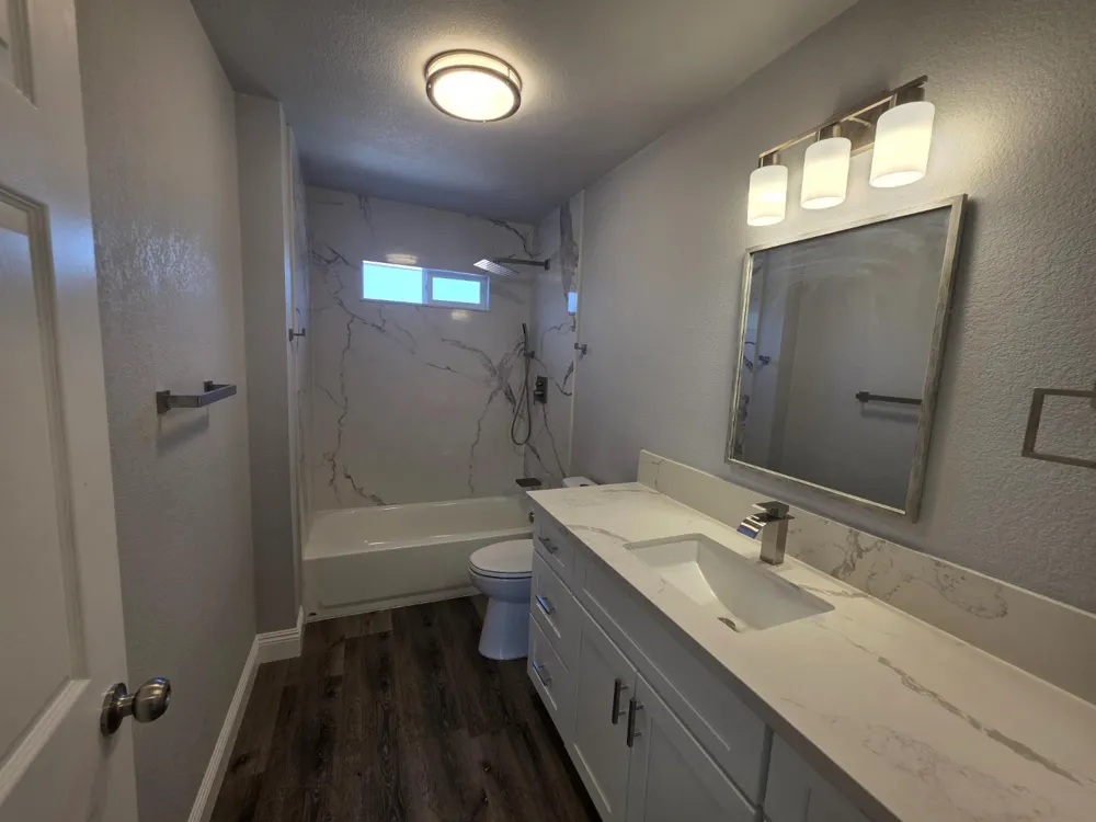 2568 Lotus Avenue Fresno, CA 93706