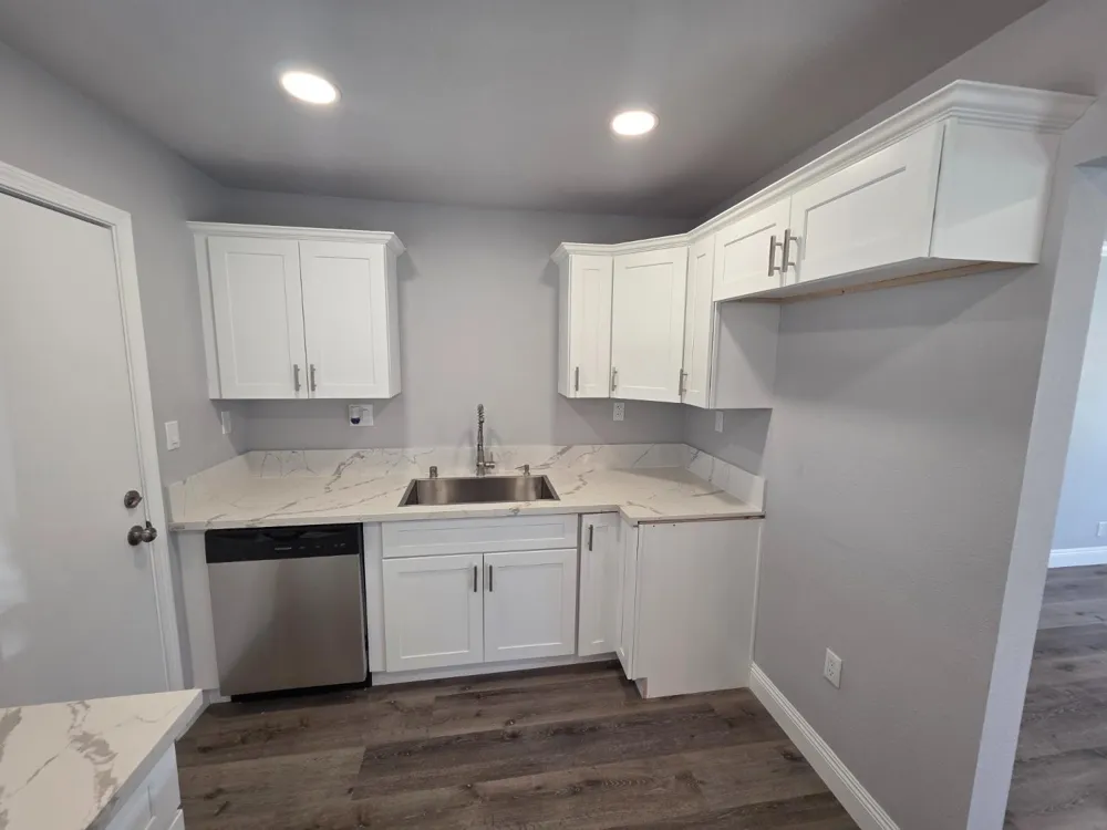 2568 Lotus Avenue Fresno, CA 93706