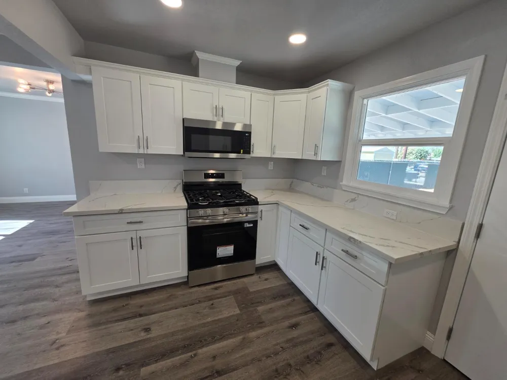 2568 Lotus Avenue Fresno, CA 93706