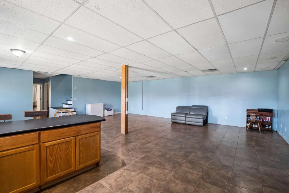 324 Laster Holman Lane Decherd, TN 37324