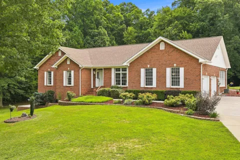 382 Bridgewater Drive