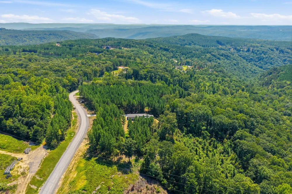 7815 Split Rail Way Guild, TN 37340