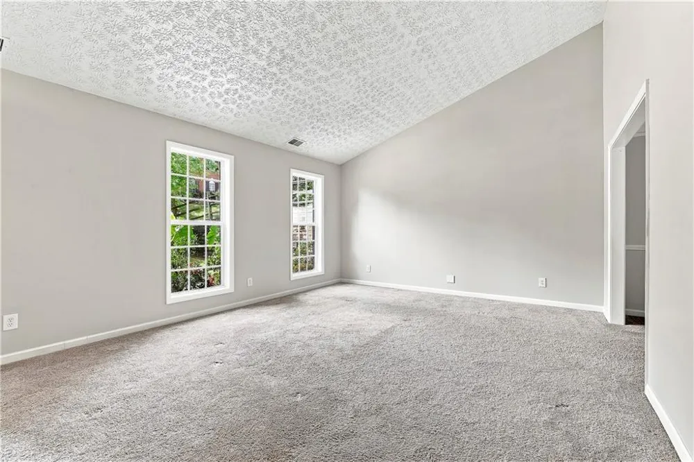 2455 Tolliver Drive Ellenwood, GA 30294