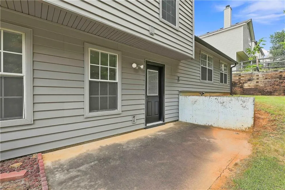 2455 Tolliver Drive Ellenwood, GA 30294
