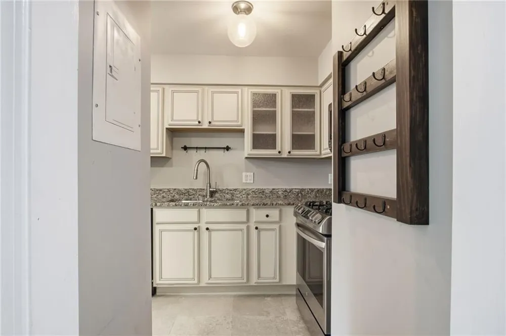 6980 Roswell Road #C5 Sandy Springs, GA 30328