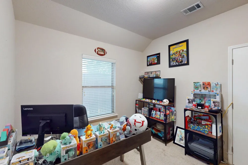 337 Grace Circle Hurst, TX 76053