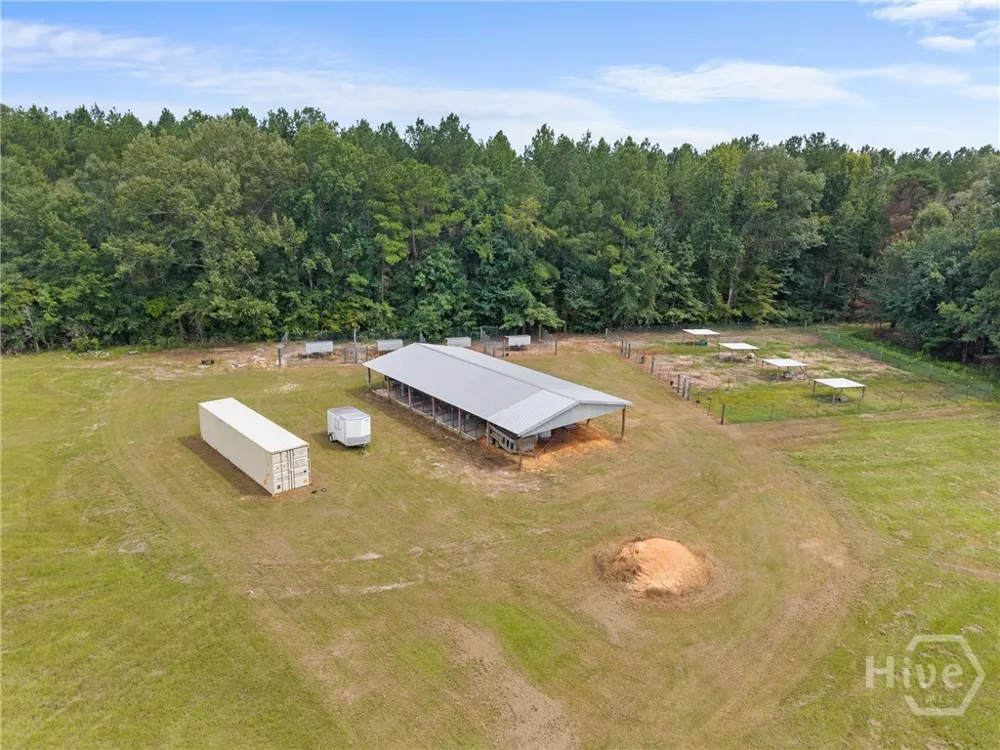 3964 GA-17 S Millen, GA 30442