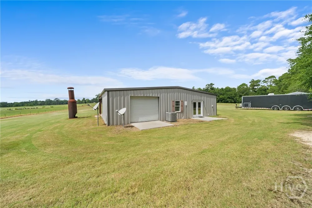 3964 GA-17 S Millen, GA 30442