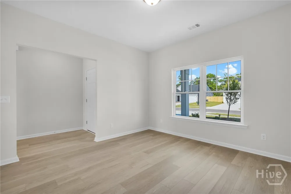 124 Chilburn Circle Savannah, GA 31302