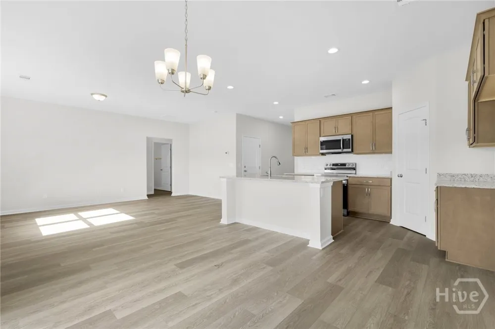 124 Chilburn Circle Savannah, GA 31302