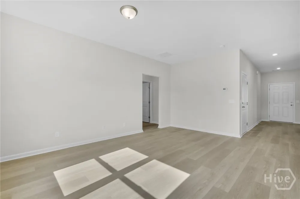 124 Chilburn Circle Savannah, GA 31302