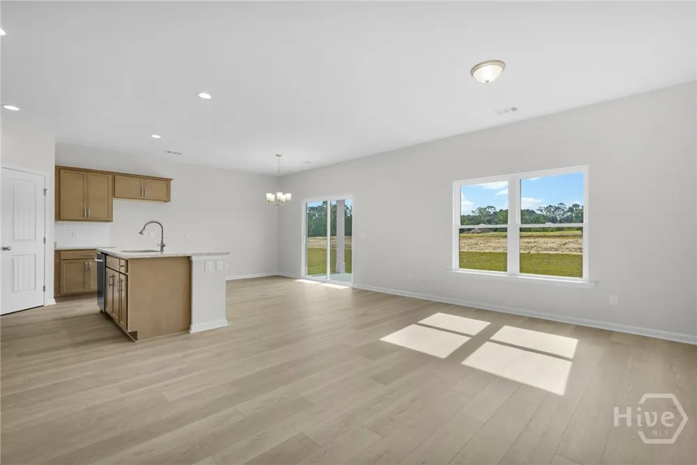 124 Chilburn Circle Savannah, GA 31302