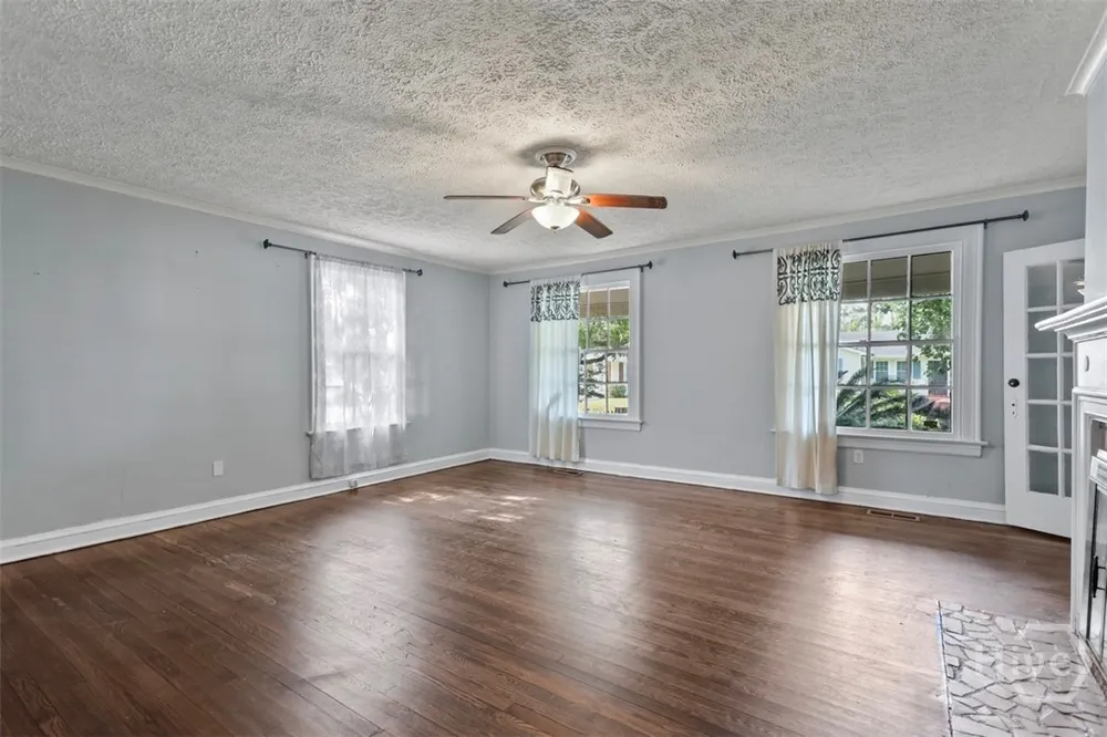 526 Durant Avenue Savannah, GA 31404