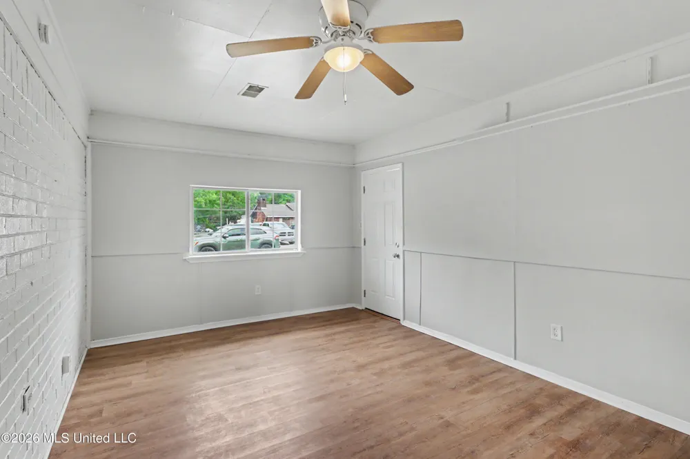 150 Ben Drive Gulfport, MS 39503