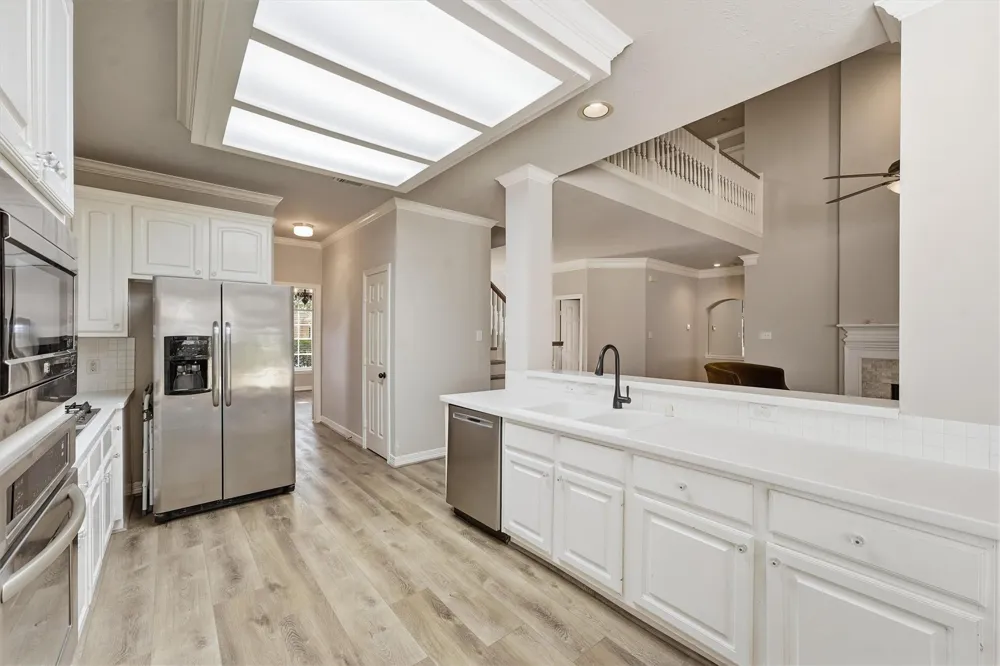 2443 Riverway Oak Drive Kingwood, TX 77345