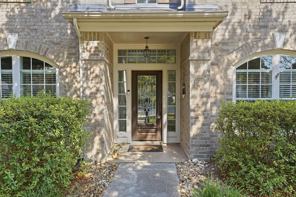 2443 Riverway Oak Drive Kingwood, TX 77345